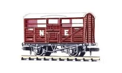 Peco NR-45E Cattle Truck, LNER, Red Oxide NR45E