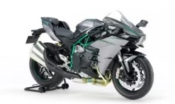 Tamiya 14136 Kawasaki Ninja H2 Carbon