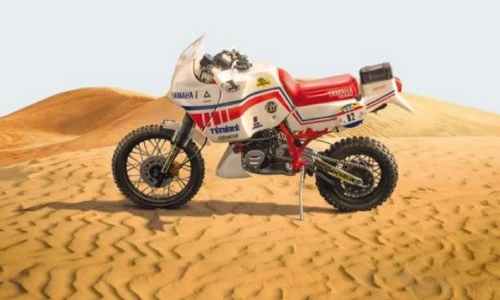 Italeri 4642 YAMAHA Ténéré 660cc Paris Dakar 1986 Plastic Model Kit